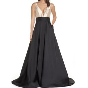 MACDUGGAL GOWN - worn once